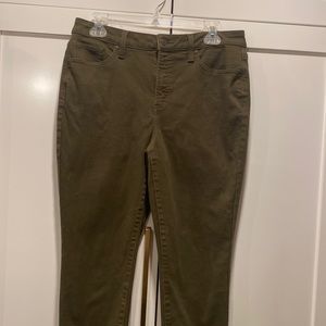 Chico’s army green jeggings